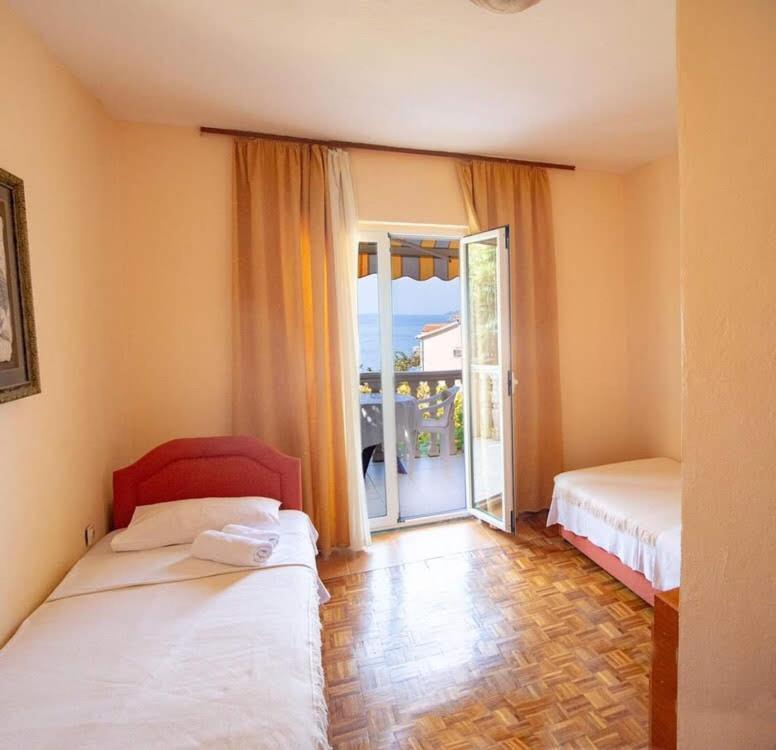 סבטי סטפן Apartments Dunja מראה חיצוני תמונה