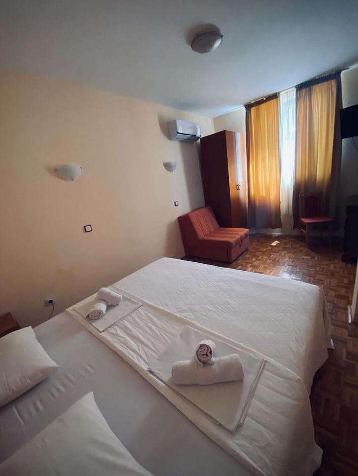 סבטי סטפן Apartments Dunja מראה חיצוני תמונה