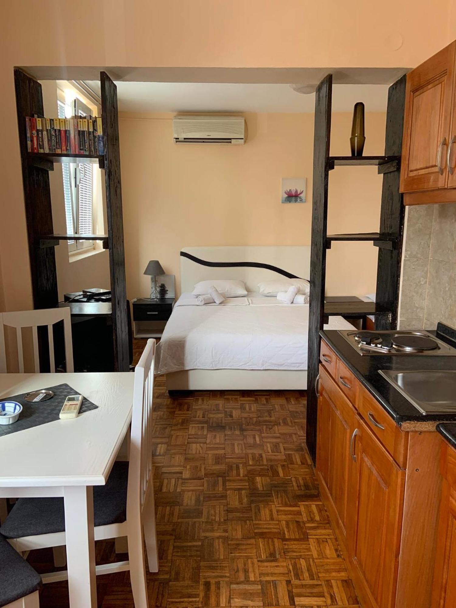 סבטי סטפן Apartments Dunja מראה חיצוני תמונה