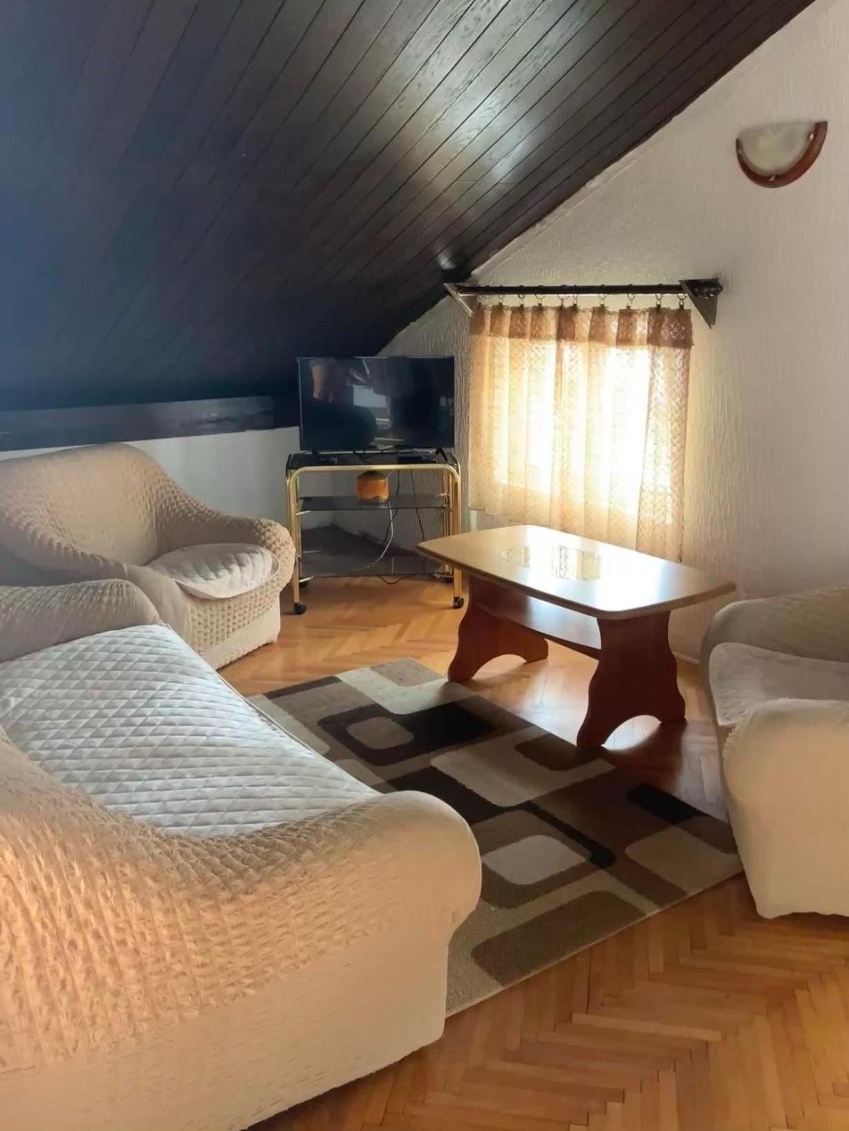 סבטי סטפן Apartments Dunja מראה חיצוני תמונה